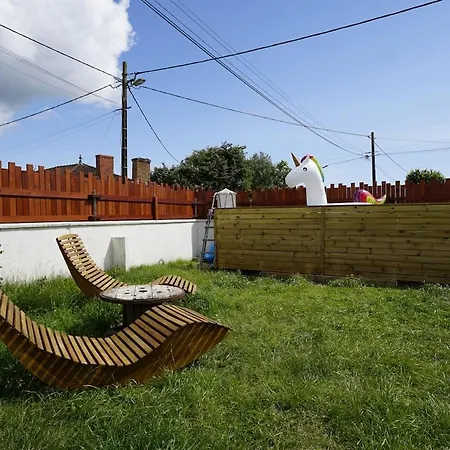 Maison Avec Piscine Exterieur Sauna Billard & Baby Foot A 15min Des Plages 펜션 *